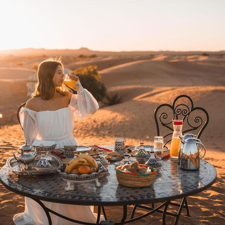 Best Luxury Camp Merzouga Exterior foto